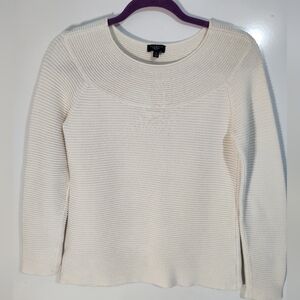 Talbots Women's Cream Sweater, size Medium Petites